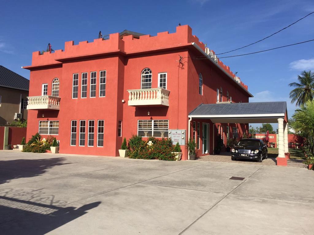 Montecristo Inn Piarco Εξωτερικό φωτογραφία