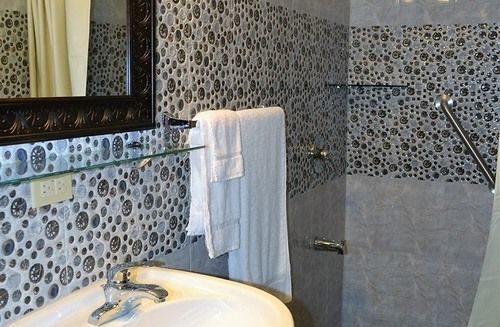 Montecristo Inn Piarco Εξωτερικό φωτογραφία
