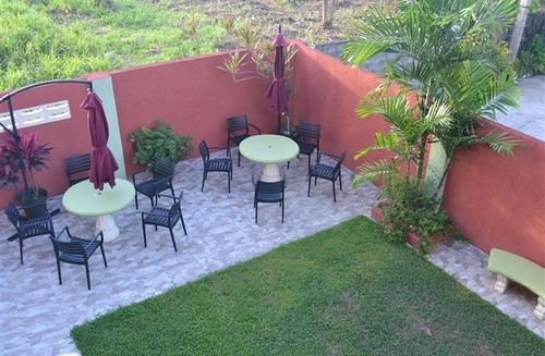 Montecristo Inn Piarco Εξωτερικό φωτογραφία
